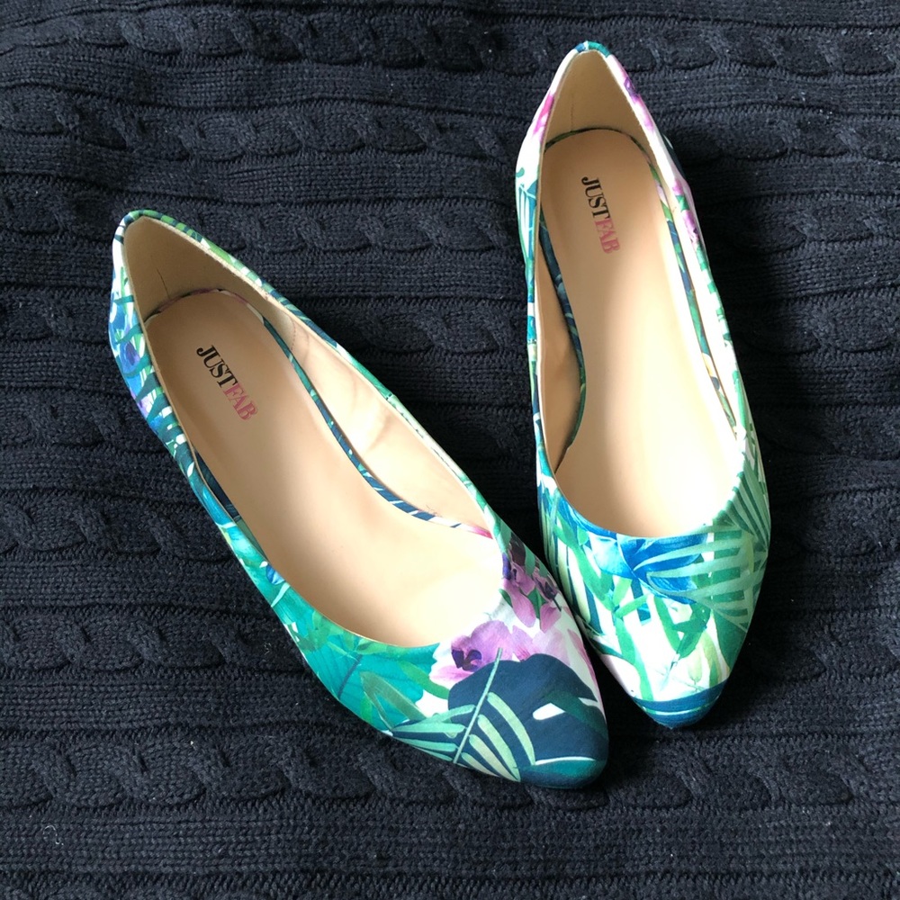 Justfab Periette Flats (Floral Print)
